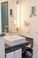 Trans World Hotel Donauwelle