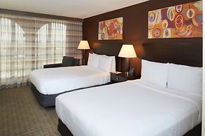 DoubleTree by Hilton Dallas - Market Center