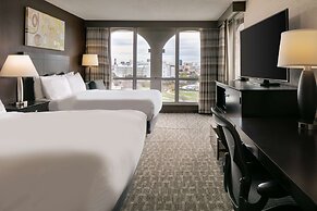 DoubleTree by Hilton Dallas - Market Center