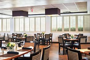 DoubleTree by Hilton Dallas - Market Center