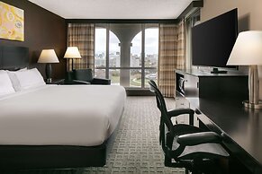 DoubleTree by Hilton Dallas - Market Center