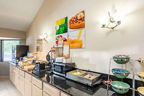 Quality Inn Petersburg Near Fort Gregg-Adams