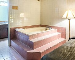 Quality Inn Petersburg Near Fort Gregg-Adams