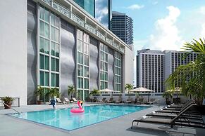 Courtyard by Marriott Miami Downtown