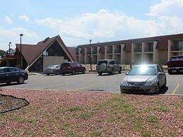 Days Inn by Wyndham Colorado Springs/Garden of the Gods