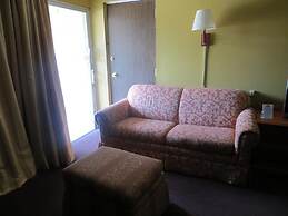 Days Inn by Wyndham Colorado Springs/Garden of the Gods