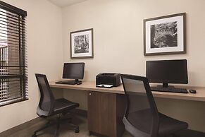 Country Inn & Suites by Radisson, Seattle-Bothell, WA