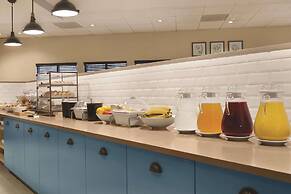 Country Inn & Suites by Radisson, Seattle-Bothell, WA