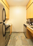 DoubleTree by Hilton Hotel & Suites Houston by the Galleria