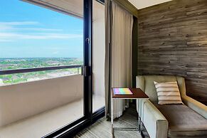 DoubleTree by Hilton Hotel & Suites Houston by the Galleria