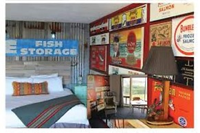 Astoria Riverwalk Inn