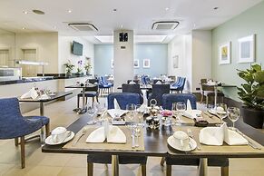 Gem Langham Court Hotel