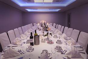 Gem Langham Court Hotel