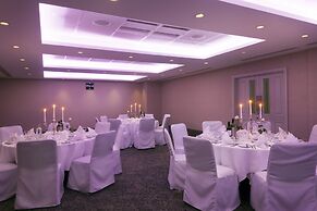 Gem Langham Court Hotel