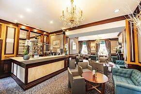 Gem Langham Court Hotel