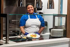 Embassy Suites by Hilton Raleigh Crabtree