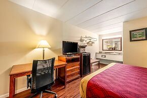 Econo Lodge Franklin - Springboro
