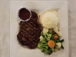 Ramada by Wyndham Houston Intercontinental Airport East