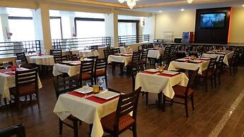 Ramada by Wyndham Houston Intercontinental Airport East