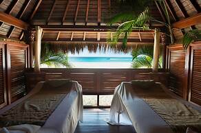 Manchebo Beach Resort and Spa