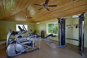 Manchebo Beach Resort and Spa