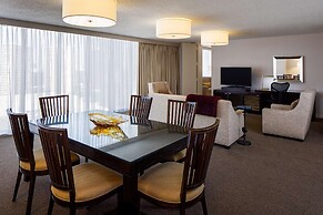 DoubleTree by Hilton Hotel Houston - Greenway Plaza