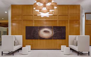 DoubleTree by Hilton Hotel Houston - Greenway Plaza