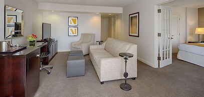 DoubleTree by Hilton Hotel Houston - Greenway Plaza