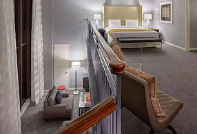 DoubleTree by Hilton Hotel Houston - Greenway Plaza