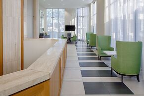 DoubleTree by Hilton Hotel Houston - Greenway Plaza