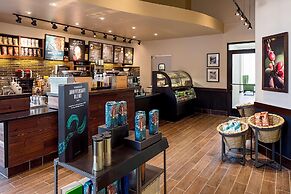 DoubleTree by Hilton Hotel Houston - Greenway Plaza