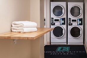 Embassy Suites by Hilton Seattle Tacoma International Airport