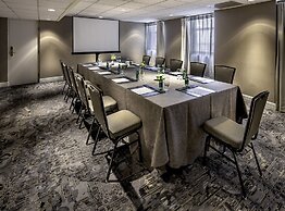 InterContinental Chicago Magnificent Mile by IHG