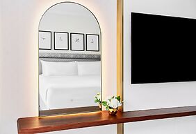 InterContinental Chicago Magnificent Mile by IHG