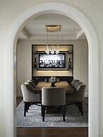InterContinental Chicago Magnificent Mile by IHG