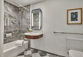 InterContinental Chicago Magnificent Mile by IHG