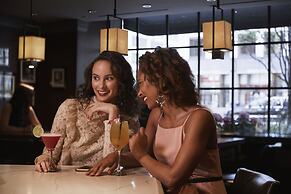 InterContinental Chicago Magnificent Mile by IHG