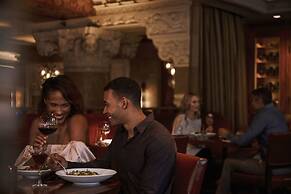 InterContinental Chicago Magnificent Mile by IHG