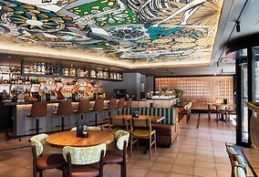 InterContinental Chicago Magnificent Mile by IHG