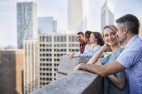 InterContinental Chicago Magnificent Mile by IHG