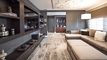 InterContinental Chicago Magnificent Mile by IHG