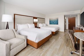 DoubleTree Beach Resort by Hilton Tampa Bay - North Redingto