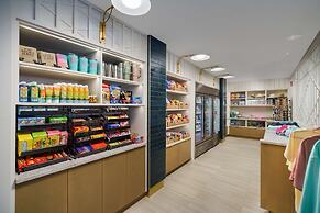 DoubleTree Beach Resort by Hilton Tampa Bay - North Redingto