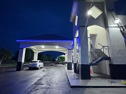 Florence Inn and Suites