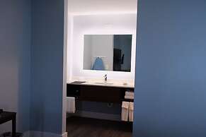 Florence Inn and Suites