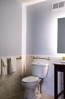 Florence Inn and Suites