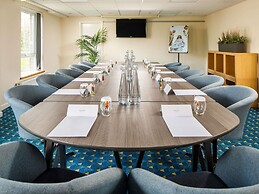 Mercure Cardiff North Hotel