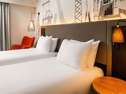Mercure Cardiff North Hotel