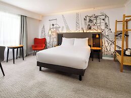 Mercure Cardiff North Hotel