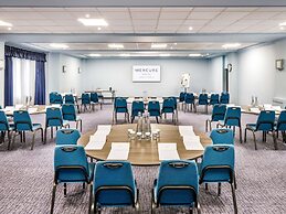 Mercure Cardiff North Hotel